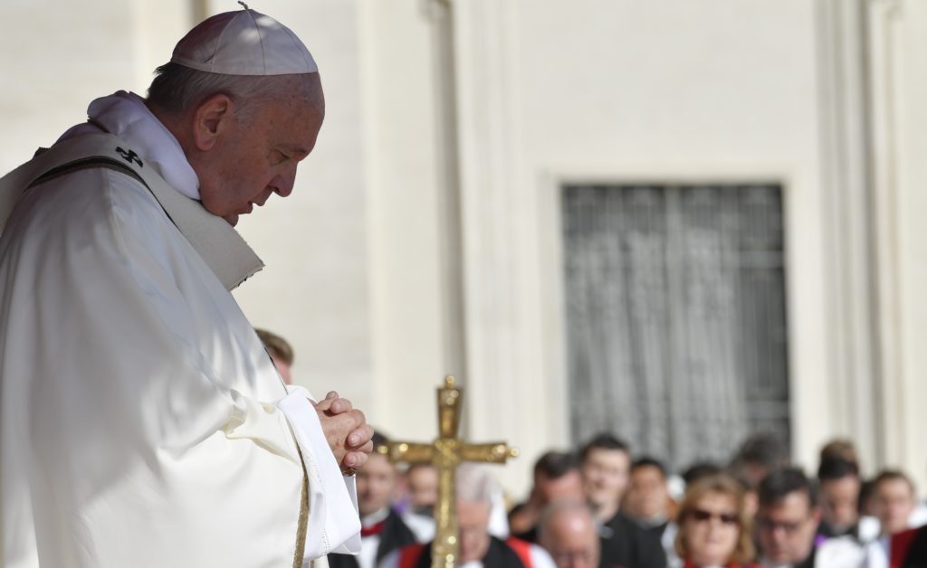 Paus Franciscus voor Veertigdagentijd: ‘Kijk naar de geopende armen van