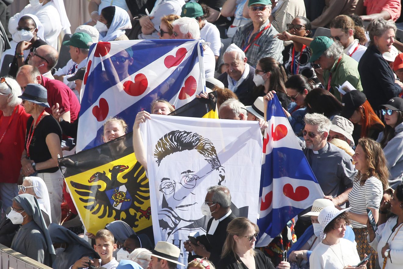 Heiligverklaring Titus Brandsma: beeldverslag zondag 15 mei