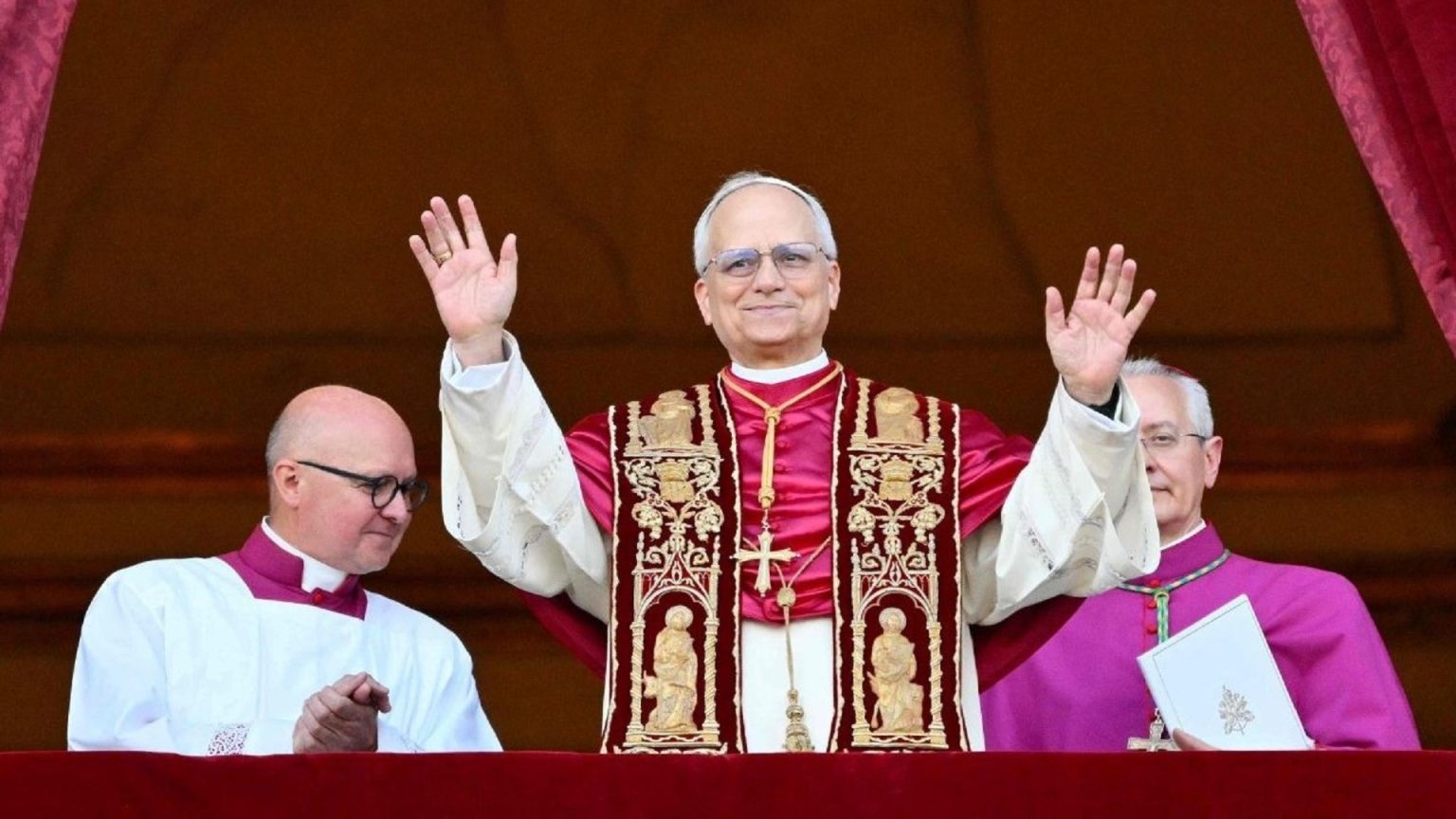 Kardinaal Robert Francis Prevost gekozen tot nieuwe paus! Eerste