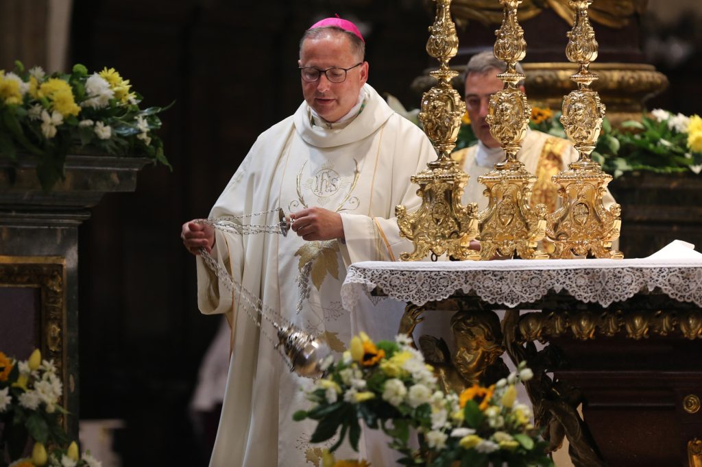 Fotoverslag Nationale Bedevaart Jubeljaar 2025: woensdag 30 april de mis bij het graf van paus Franciscus