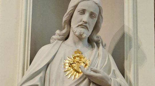 Paus Leo XIV roept in exhortatie Dilexi te op tot solidariteit met de armen