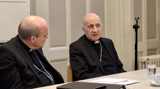 Secretaris-generaal COMECE en nuntius te gast in de bisschoppenconferentie