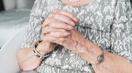 Boodschap paus Leo XIV op Werelddag van Grootouders en Ouderen: ‘Ik vergeet jou nooit’